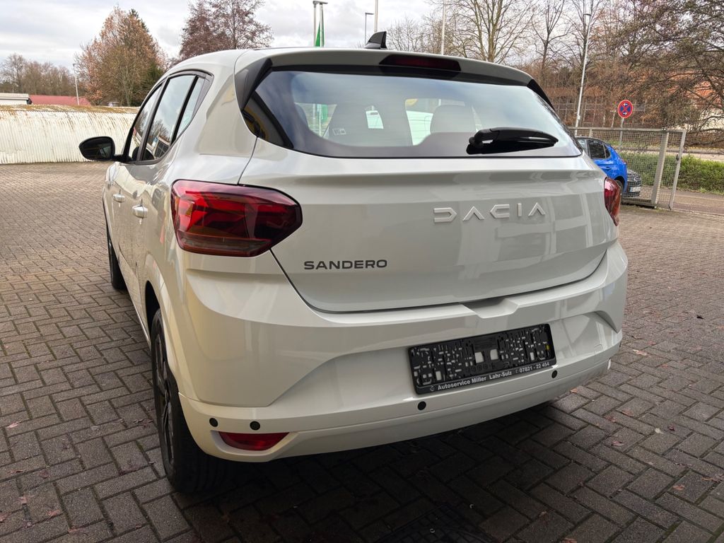 Dacia Sandero 2025