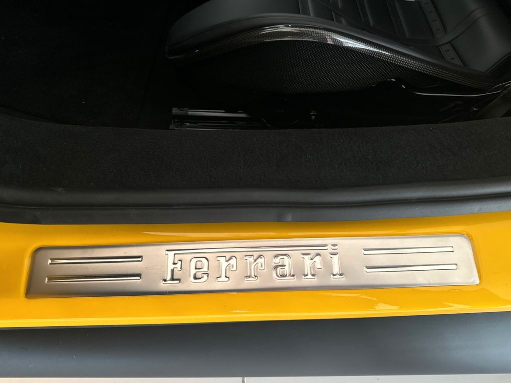 Ferrari 296 GTB 2024