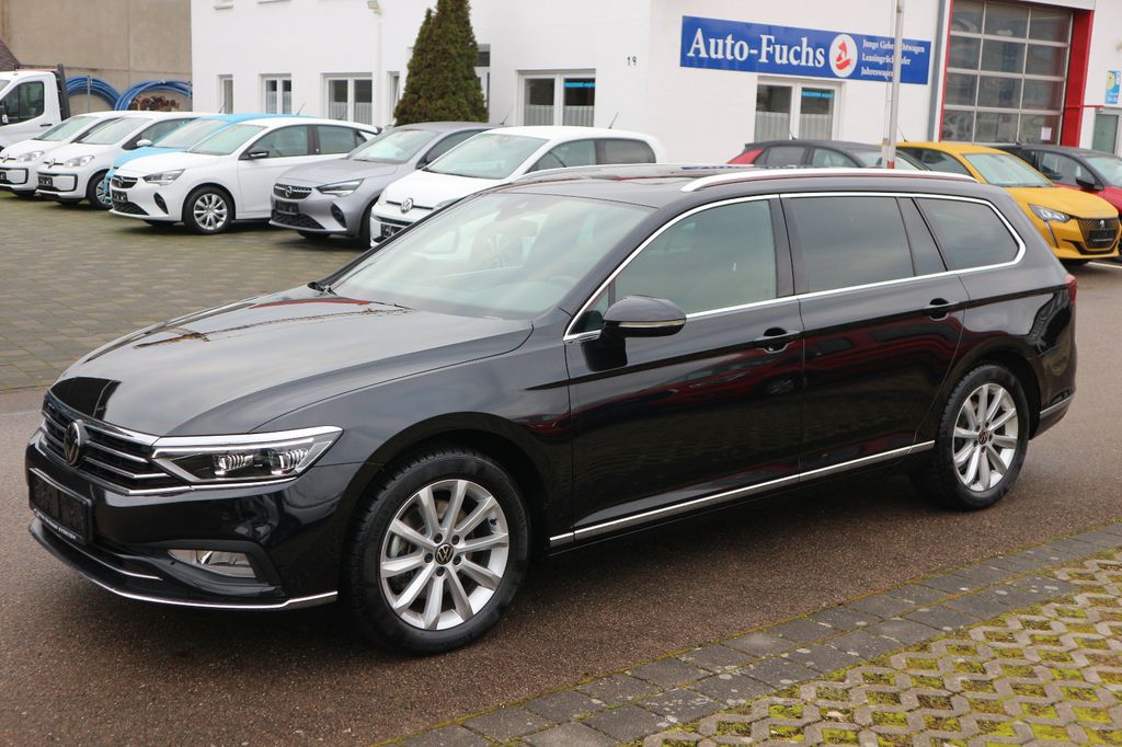 Volkswagen Passat 2023