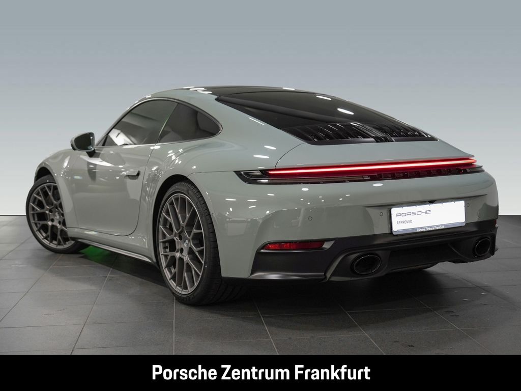 Porsche 992 2025
