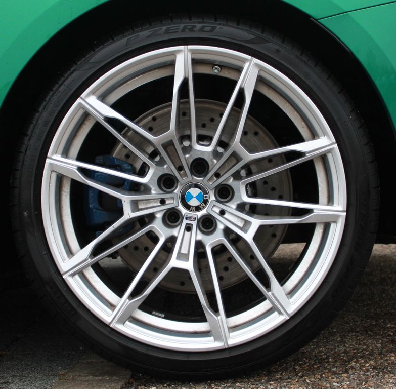 BMW M4 2025