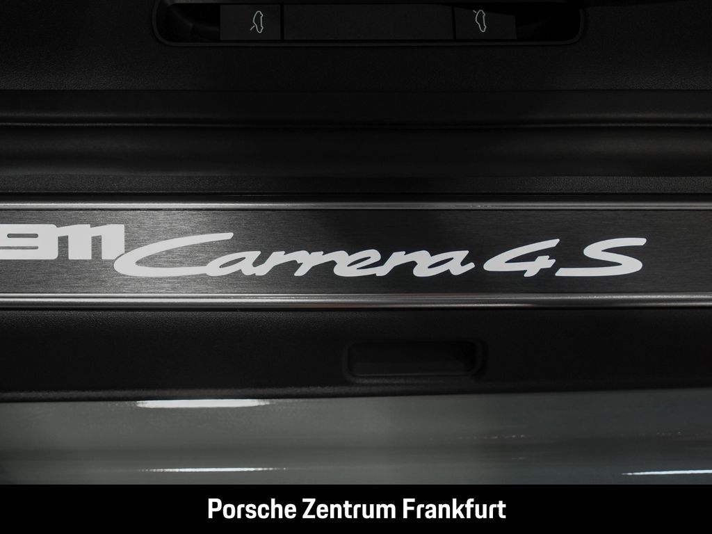 Porsche 992 2025