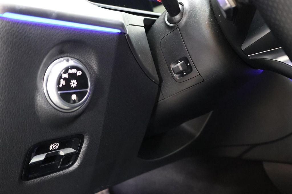 Mercedes-Benz C 220 2025