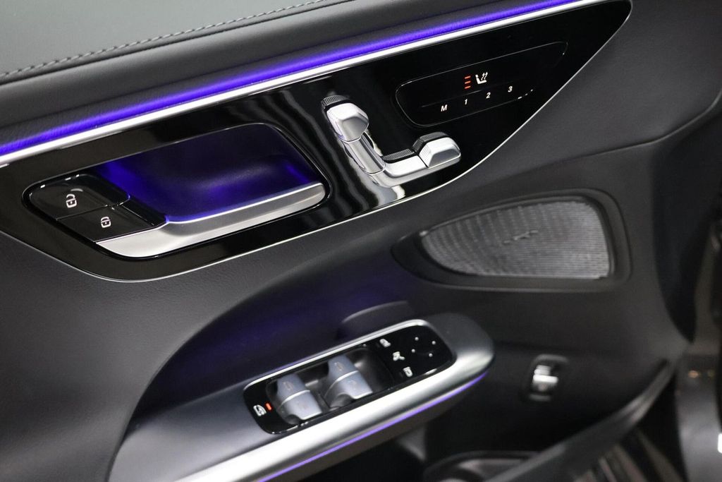 Mercedes-Benz C 220 2025