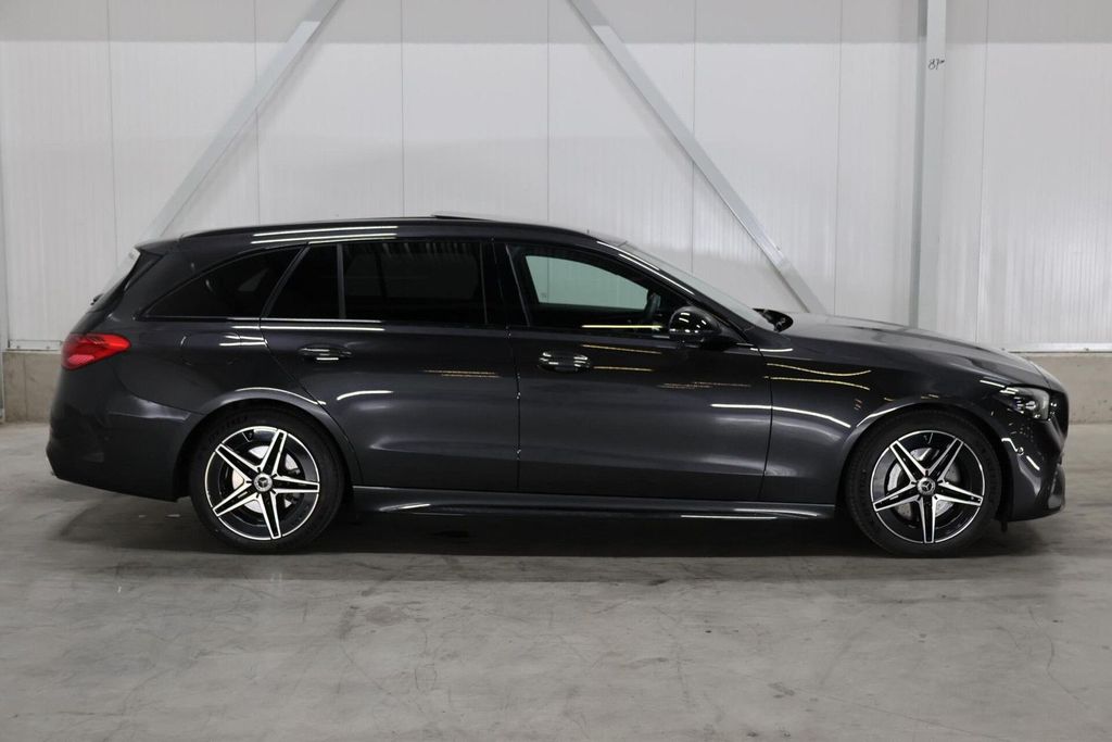 Mercedes-Benz C 220 2025
