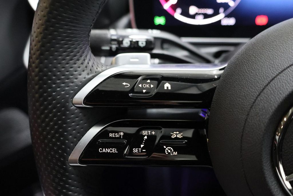 Mercedes-Benz C 220 2025