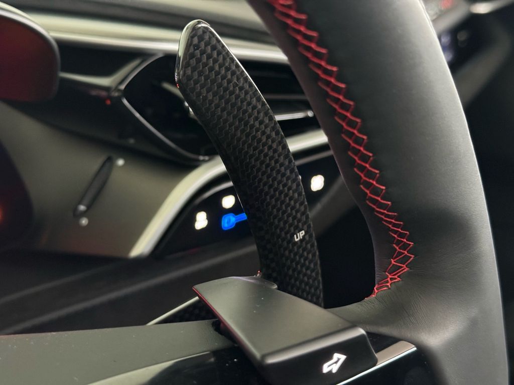 Ferrari 296 GTS 2024