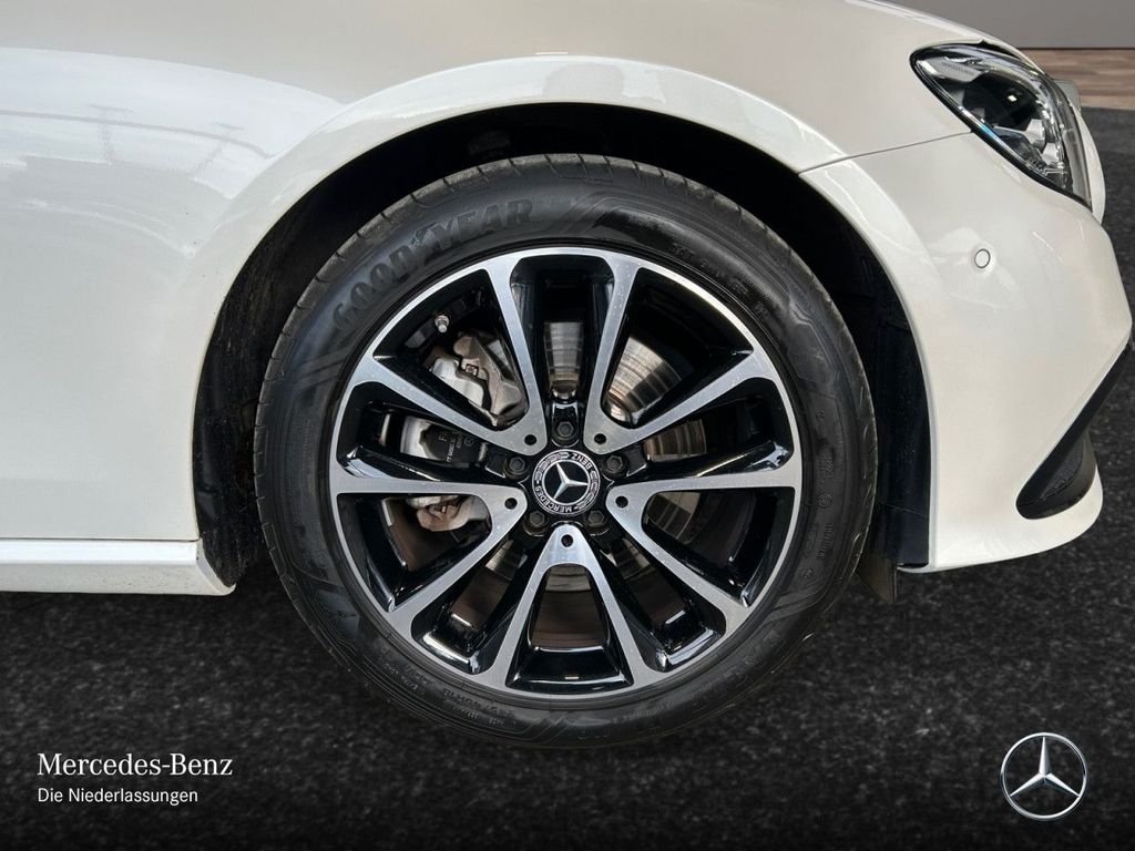 Mercedes-Benz E 200 2022