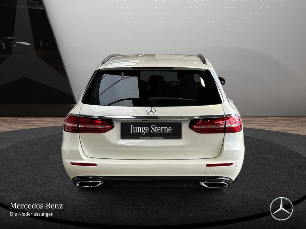 Mercedes-Benz E 200 2022