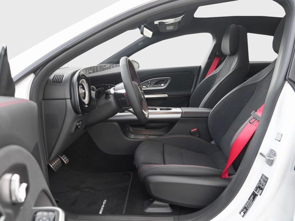 Mercedes-Benz CLA 250 2025