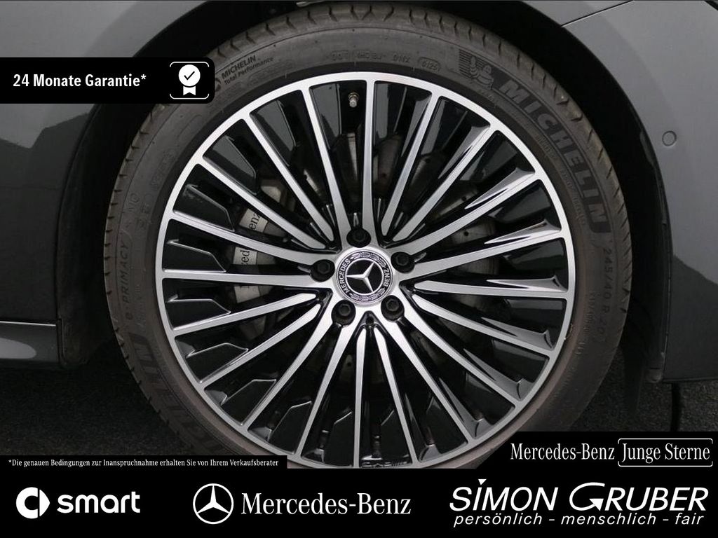 Mercedes-Benz E 300 2025