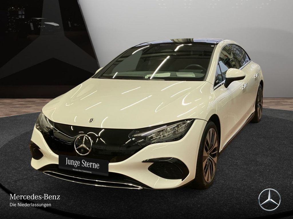 Mercedes-Benz EQE 2022