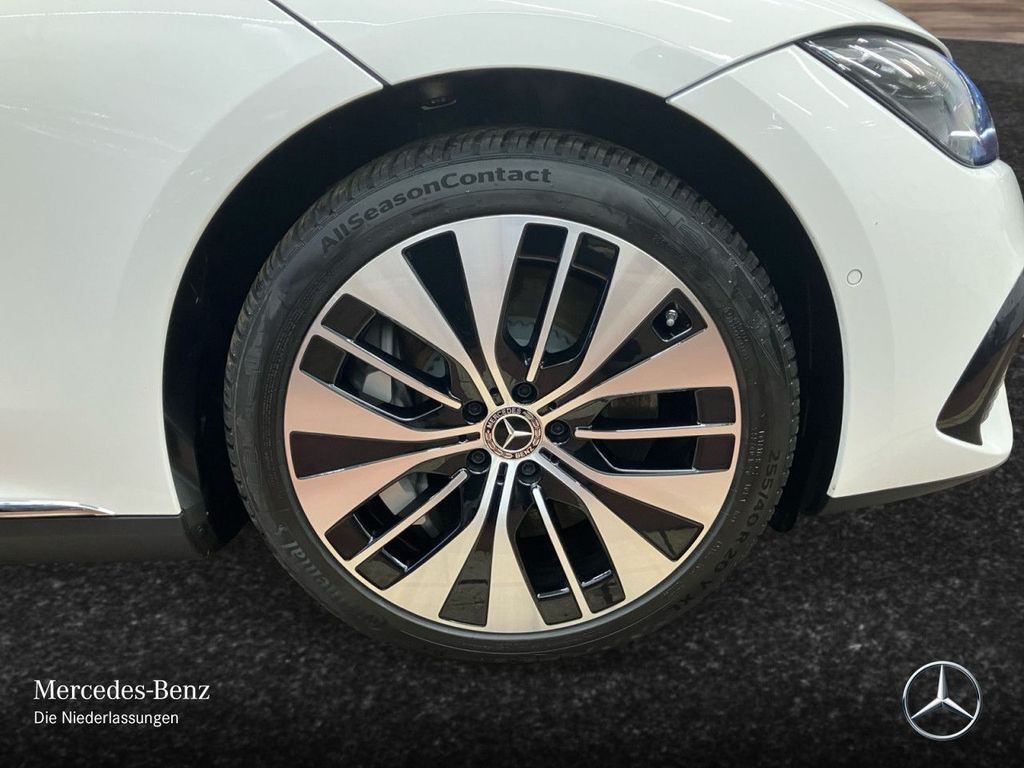 Mercedes-Benz EQE 2022