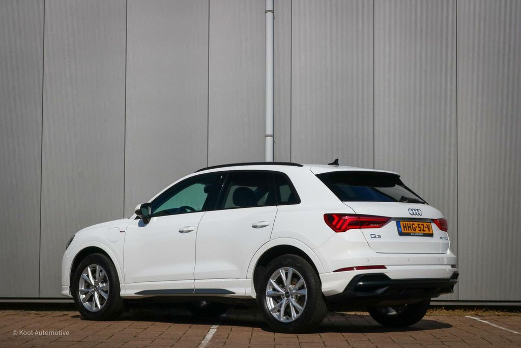 Audi Q3 2021