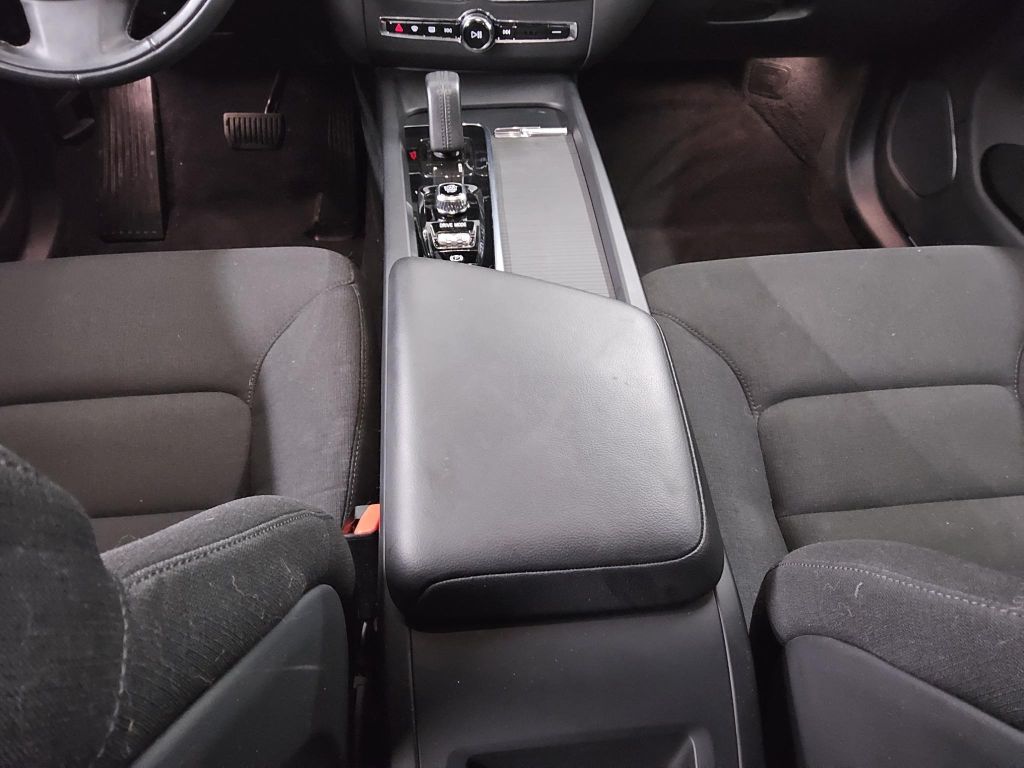 Volvo XC60 2021