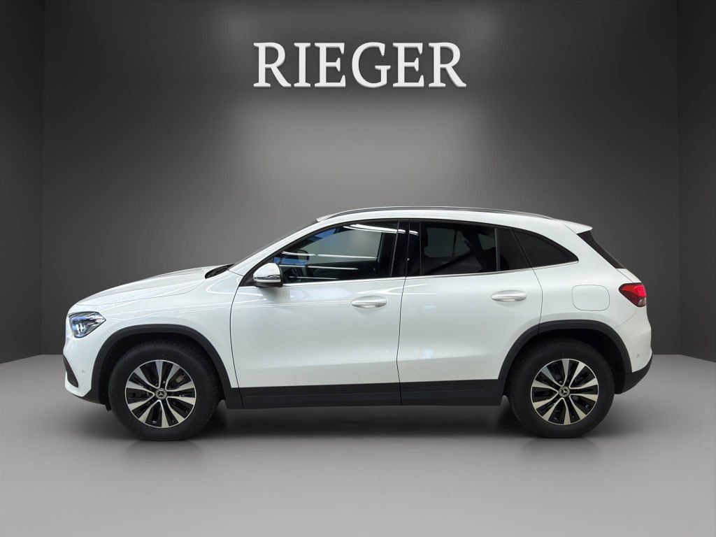 Mercedes-Benz GLA 250 2022