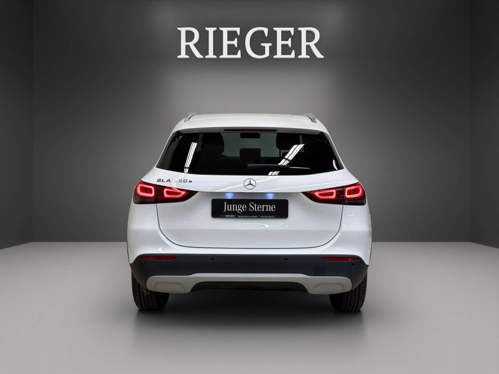 Mercedes-Benz GLA 250 2022