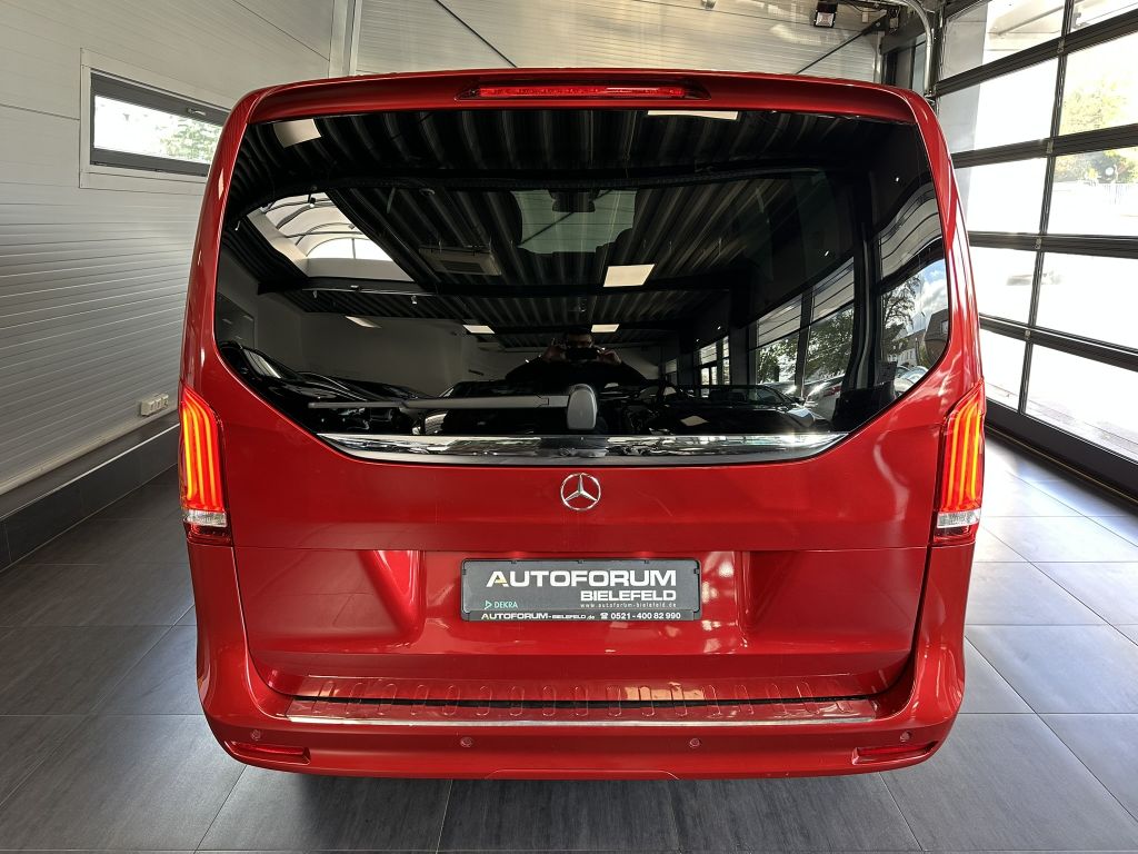 Mercedes-Benz V 300 2022
