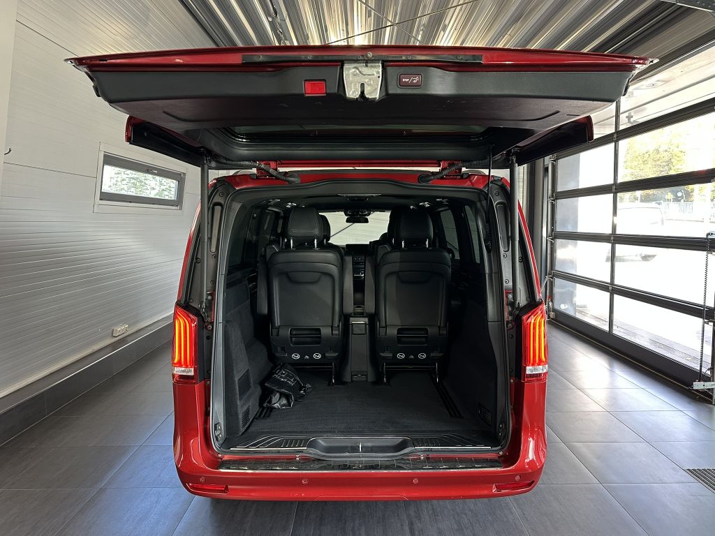 Mercedes-Benz V 300 2022