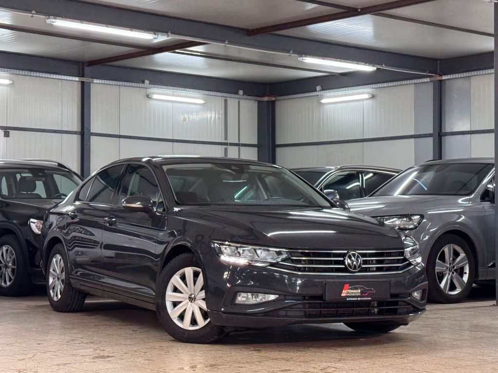 Volkswagen Passat 2021
