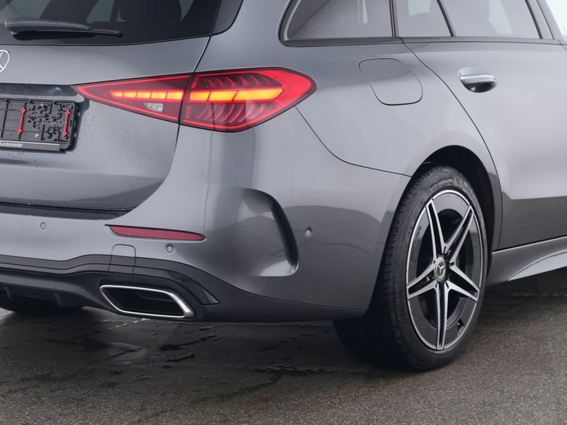 Mercedes-Benz C 300 2025