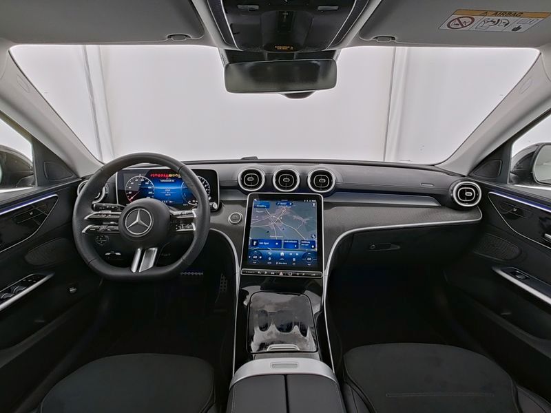 Mercedes-Benz C 300 2025