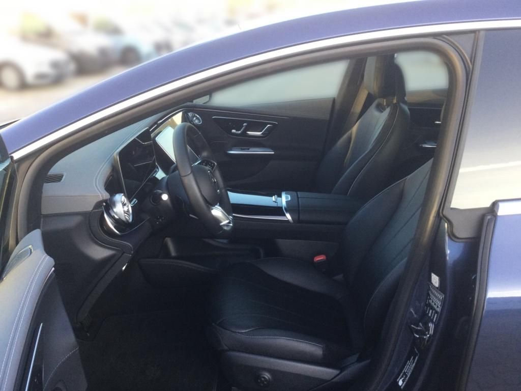 Mercedes-Benz EQE 2024