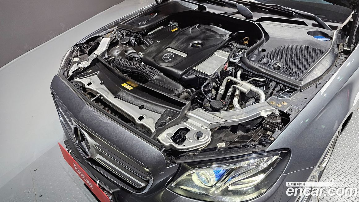 Mercedes-Benz E-Class 2019