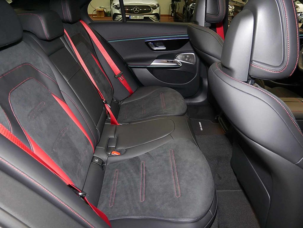 Mercedes-Benz E 53 AMG 2025