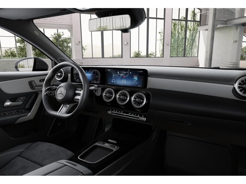 Mercedes-Benz A 250 2025