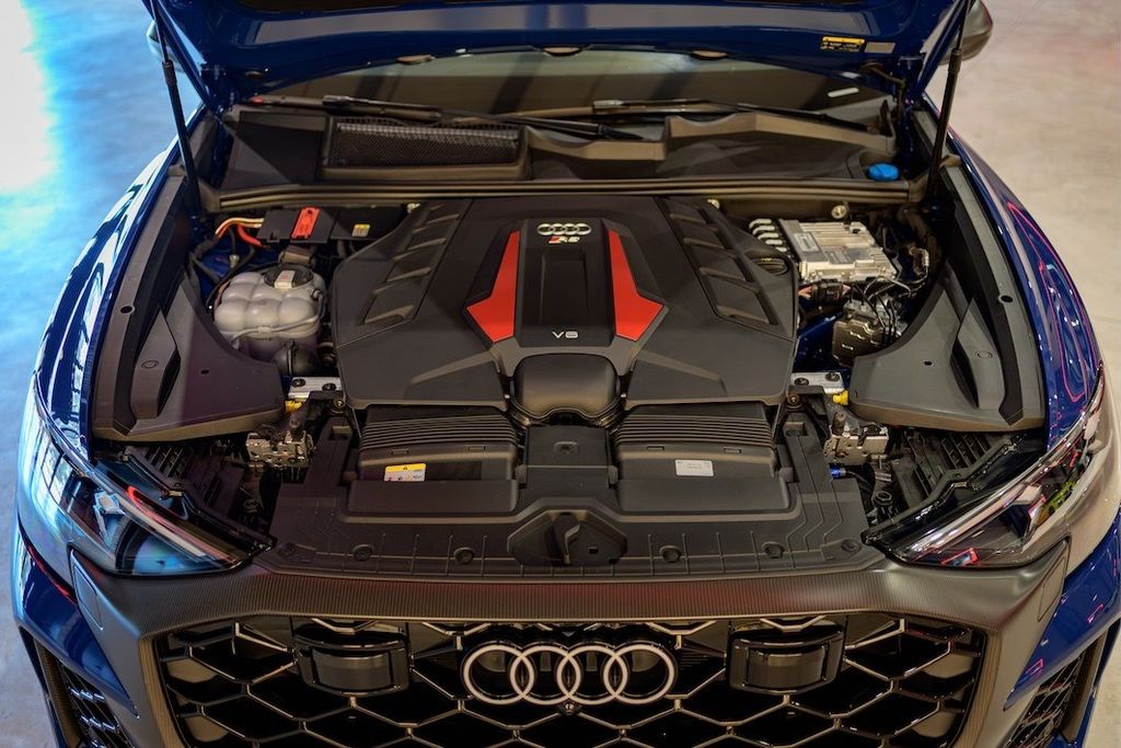 Audi RSQ8 2025