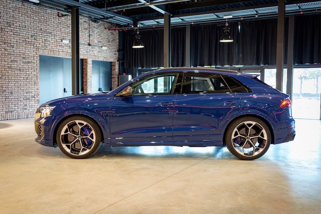 Audi RSQ8 2025