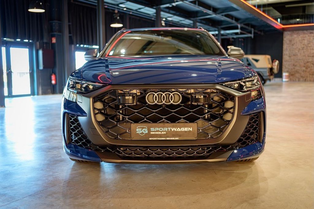 Audi RSQ8 2025