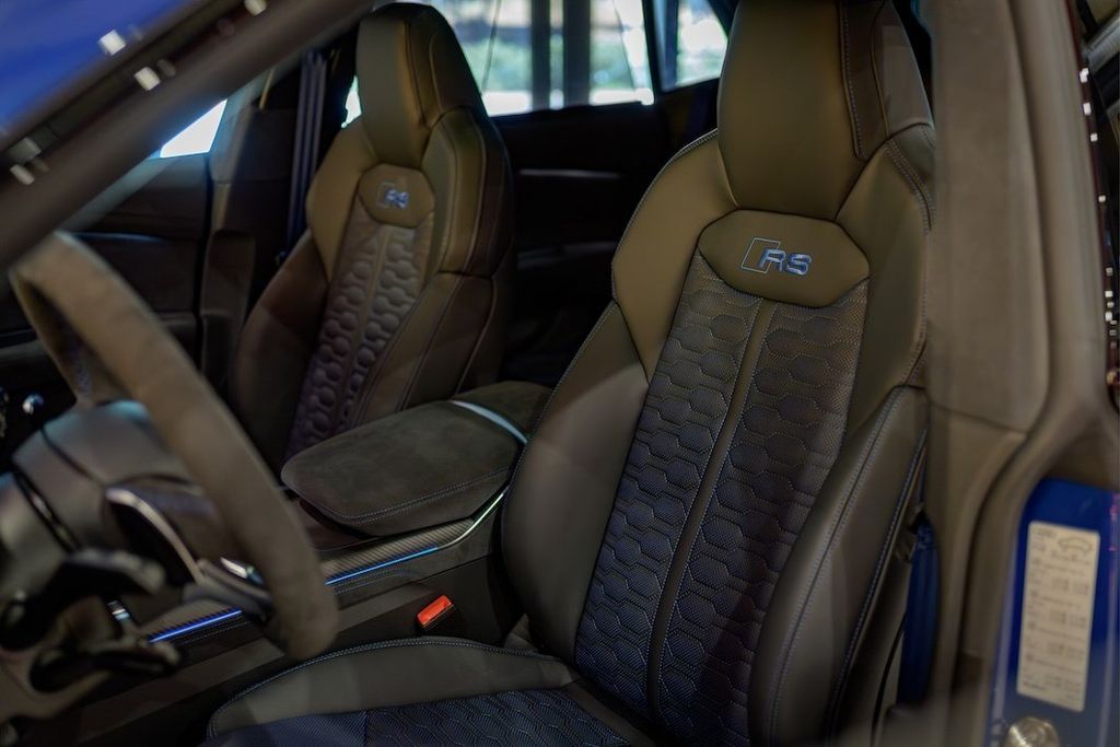 Audi RSQ8 2025