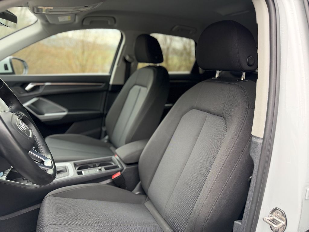 Audi Q3 2021