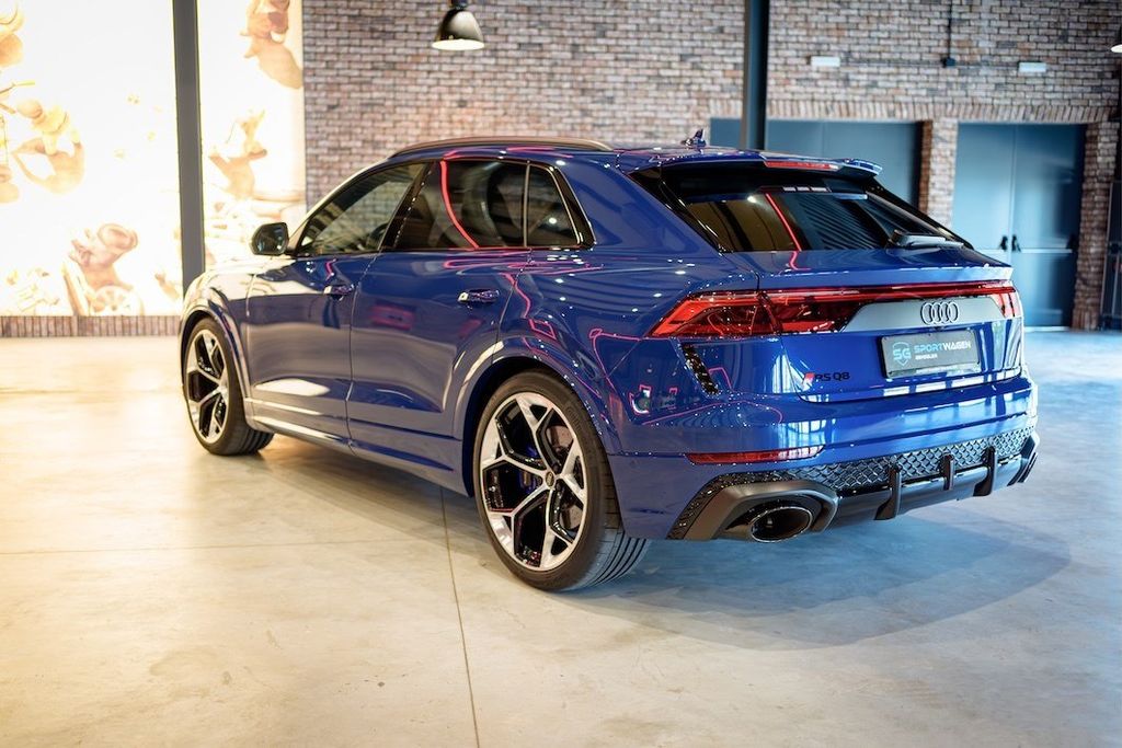 Audi RSQ8 2025