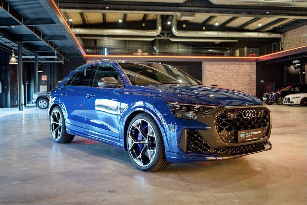 Audi RSQ8 2025