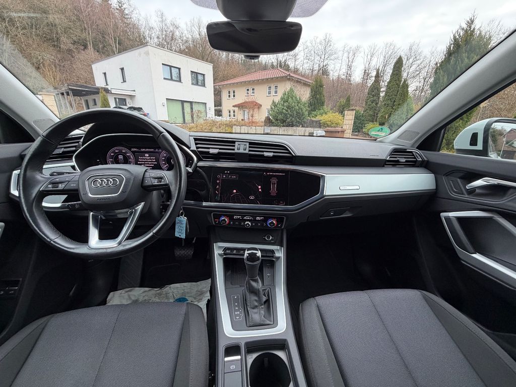 Audi Q3 2021