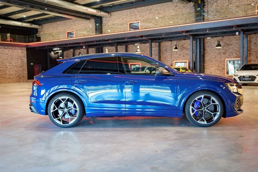 Audi RSQ8 2025