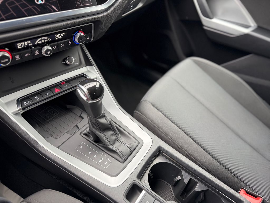 Audi Q3 2021