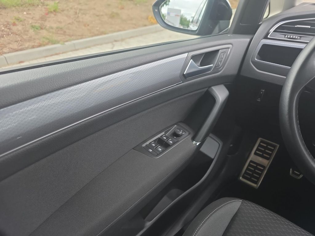 Volkswagen Touran 2021