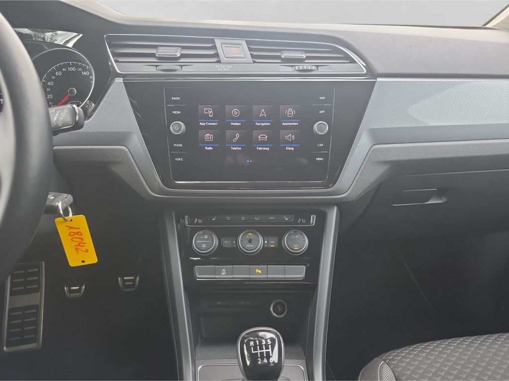 Volkswagen Touran 2021