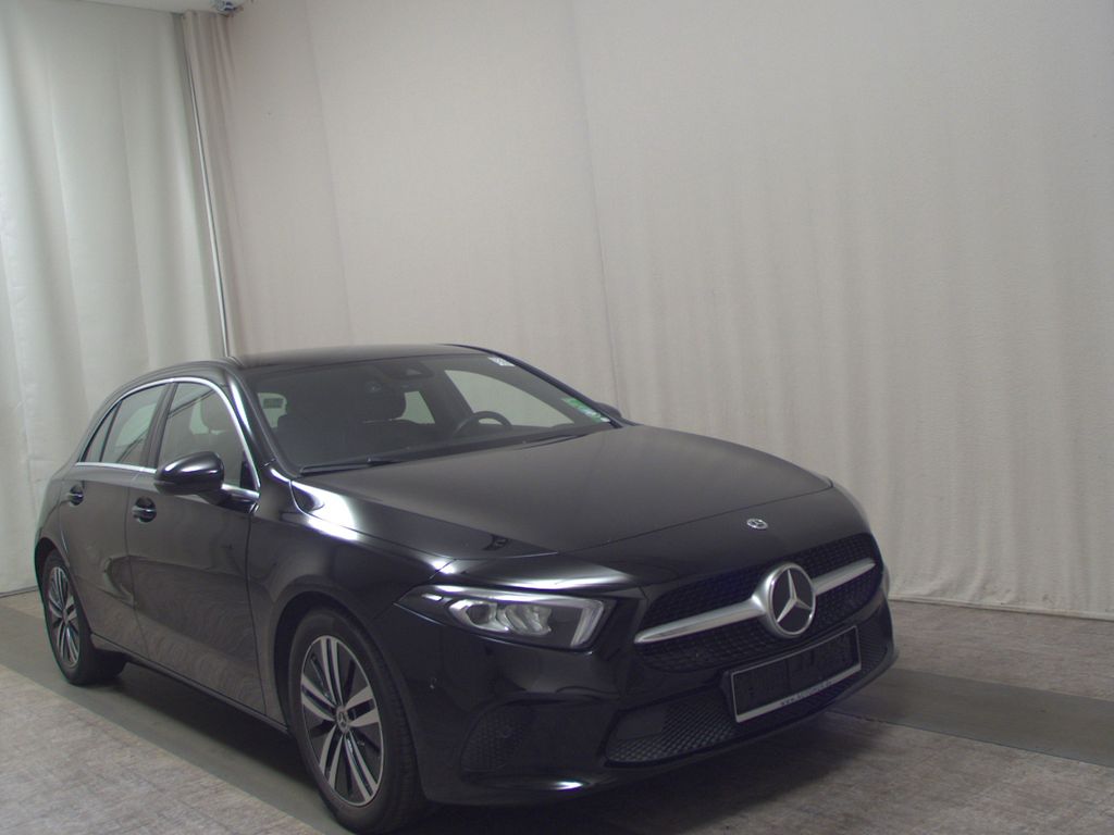 Mercedes-Benz A 200 2022
