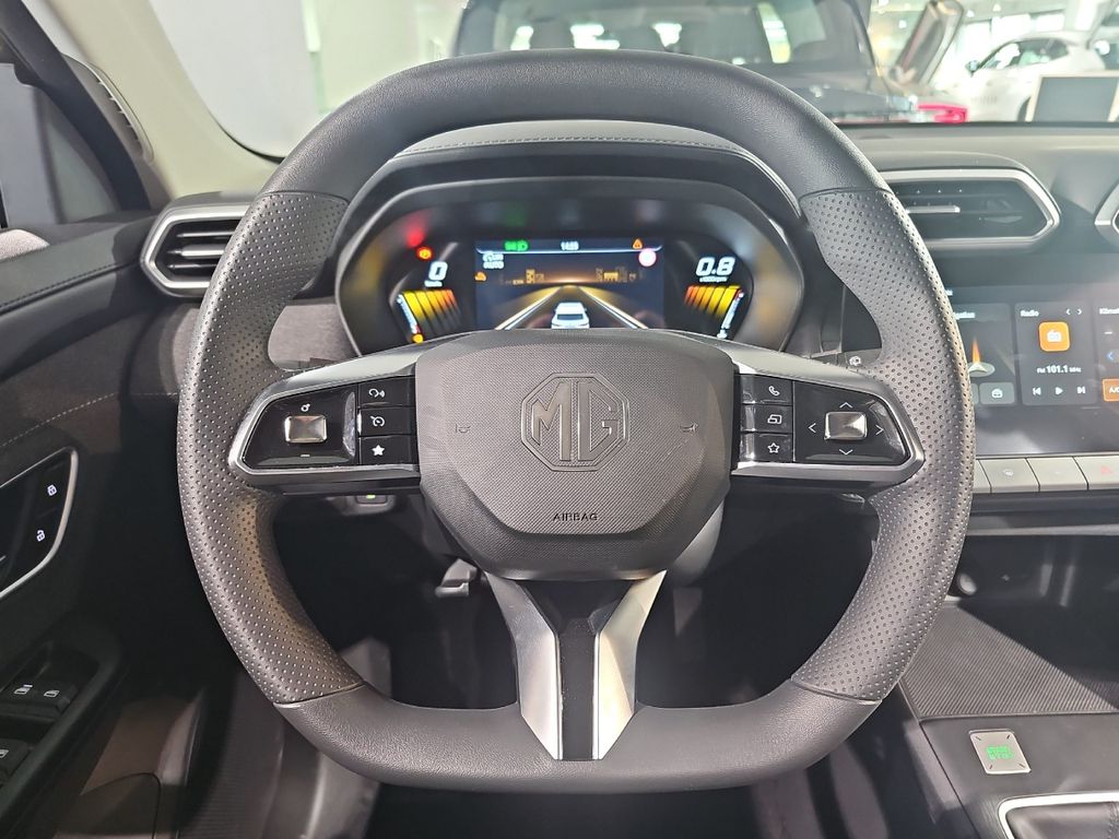MG ZS