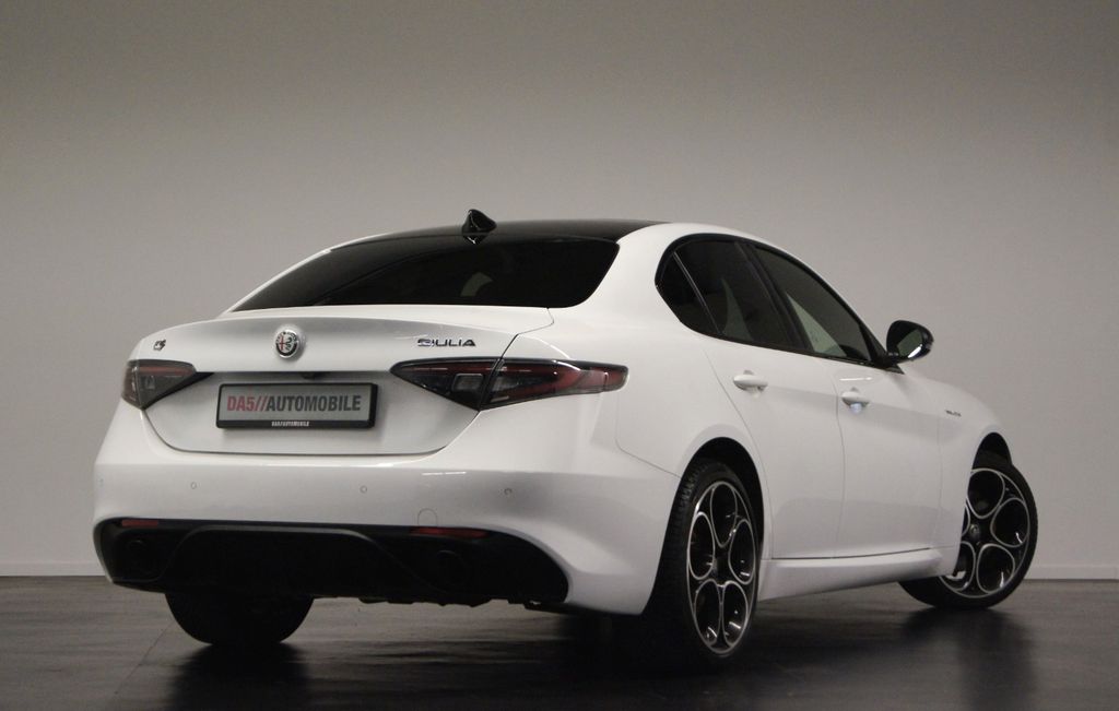 Alfa Romeo Giulia 2024