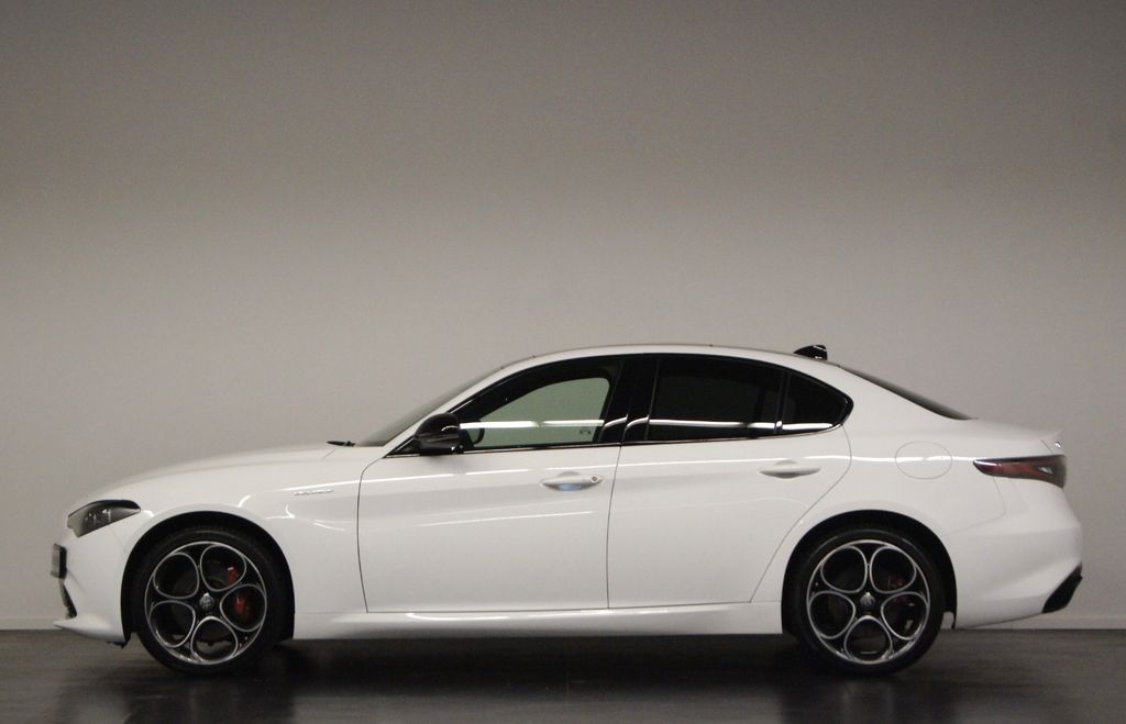 Alfa Romeo Giulia 2024