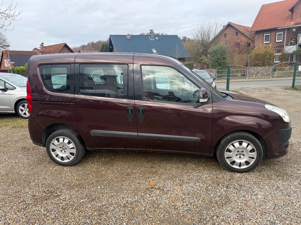 Fiat Doblo 2011