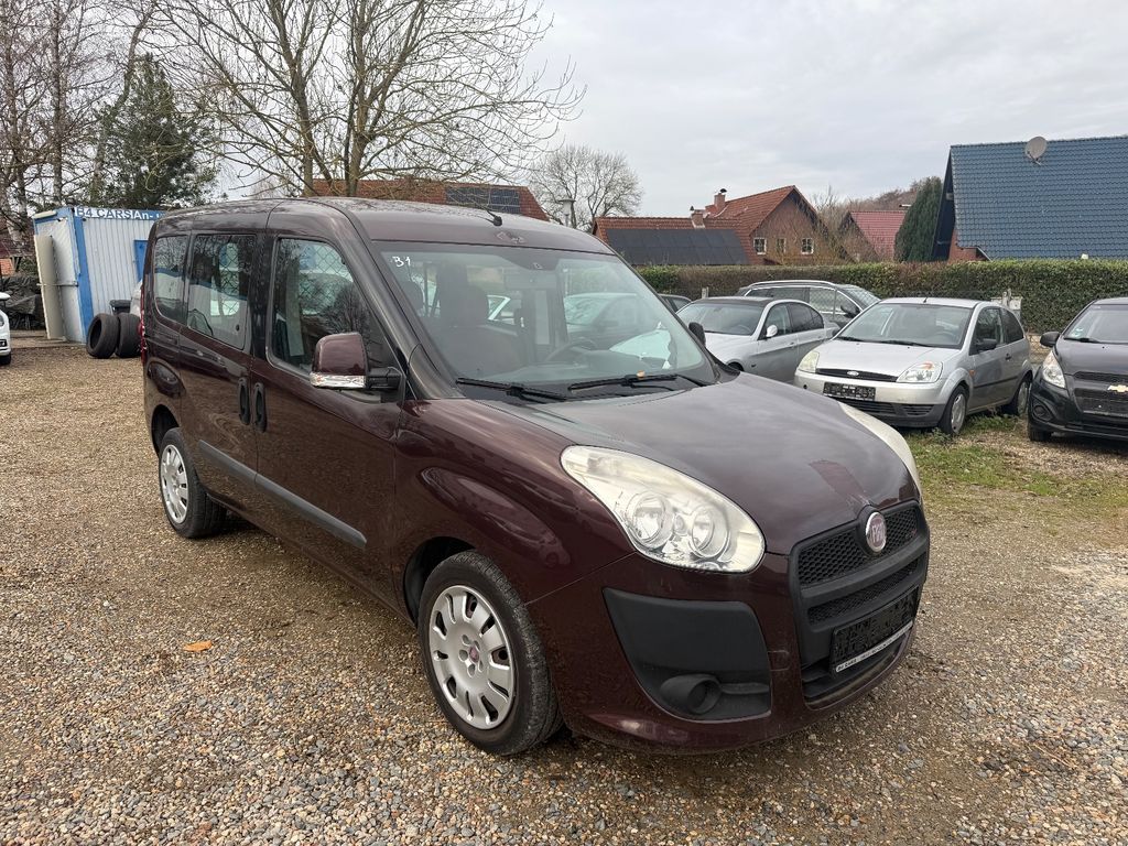 Fiat Doblo 2011