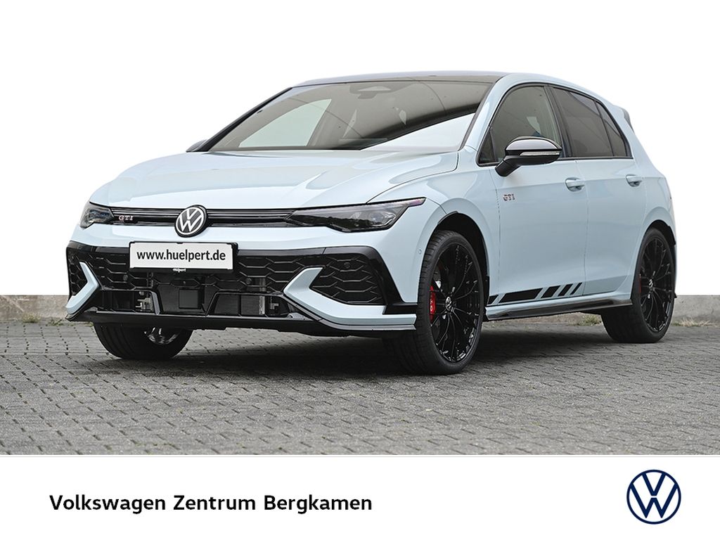 Volkswagen Golf 2025