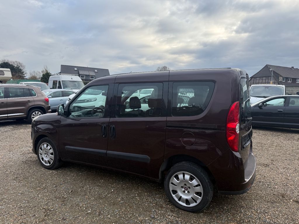 Fiat Doblo 2011